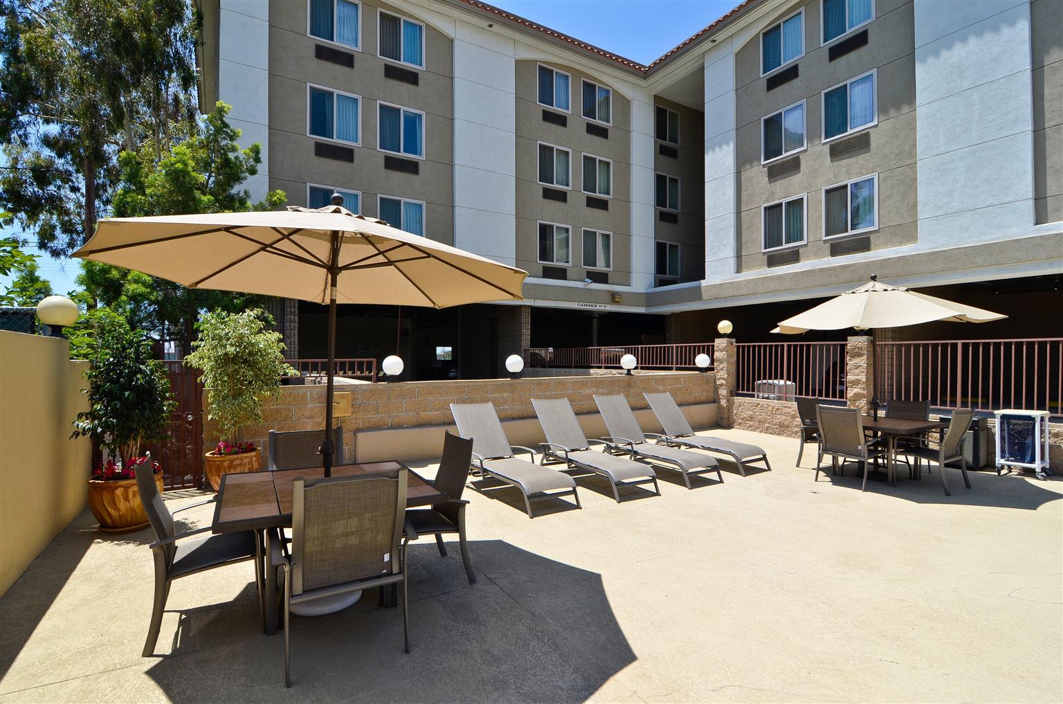 Best Western Of Long Beach Esterno foto