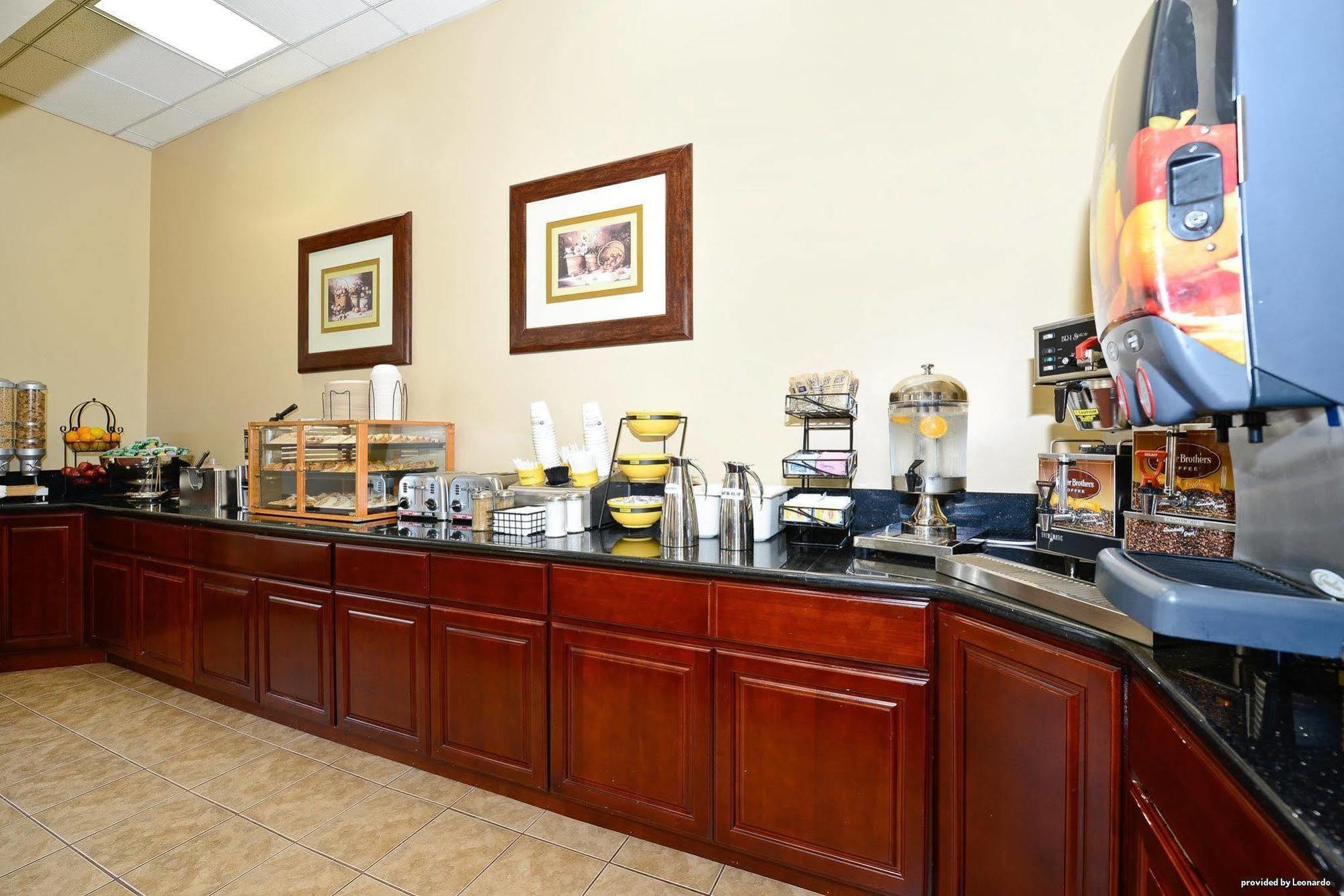 Best Western Of Long Beach Esterno foto