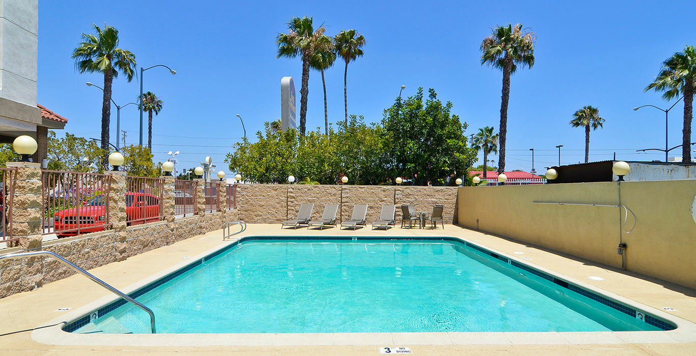 Best Western Of Long Beach Esterno foto