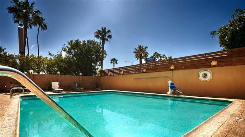 Best Western Of Long Beach Esterno foto