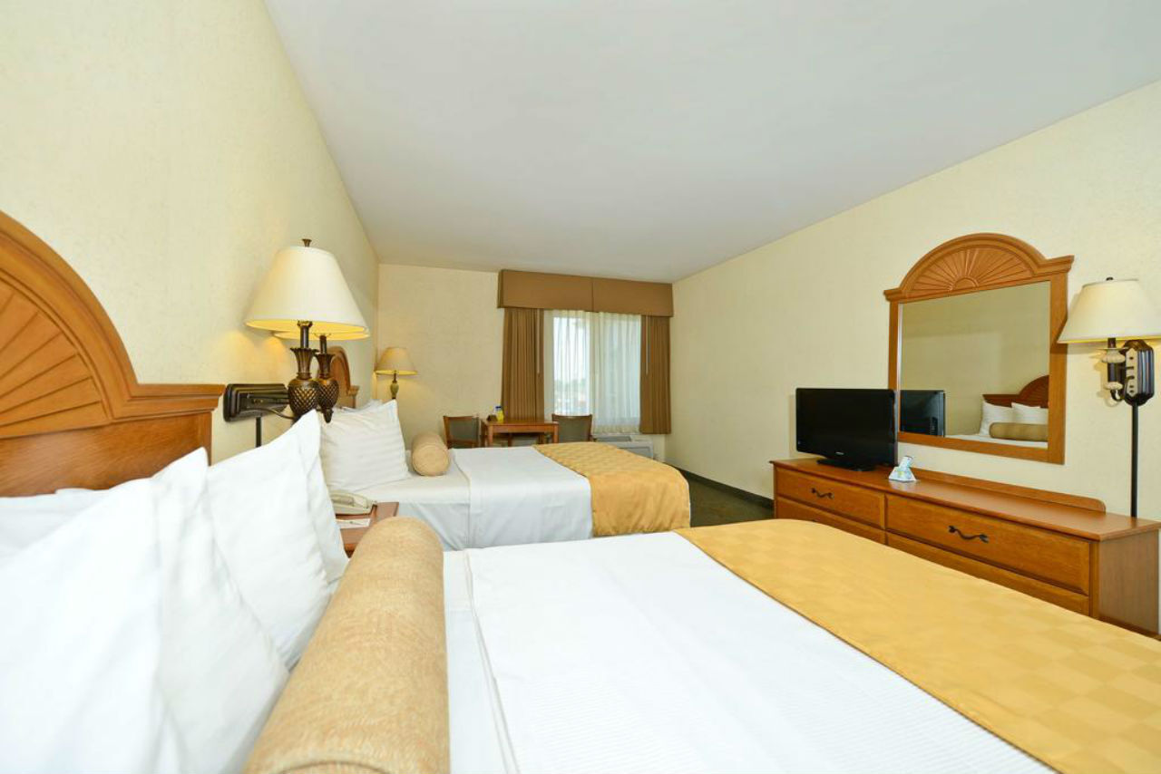 Best Western Of Long Beach Esterno foto